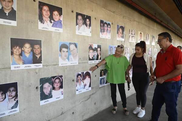A 20 años del Ycua Bolaños: familiares y sobrevivientes claman por justicia y memoria - Nacionales - ABC Color