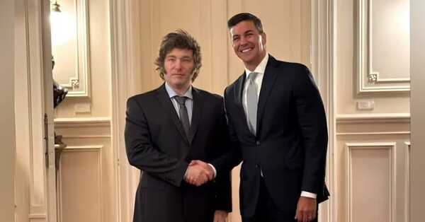Milei felicitó a Peña por grado de inversión otorgado a Paraguay