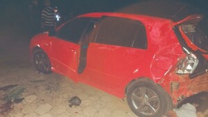 Policía mató a dos que farreaban al costado de ruta