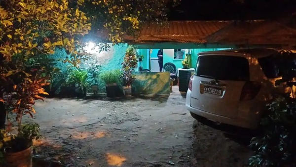 Delincuentes roban G. 70 millones en un violento asalto en Coronel Bogado - Noticias Paraguay