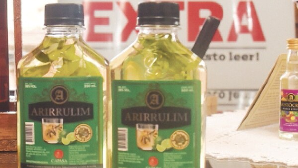 Bebida tradicional espanta yeta: secreto del ARIRRULIM está en la ruda macho