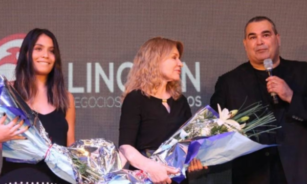 Lo levantó cuando hacía dedo: el inicio del romance entre Chilavert y su esposa