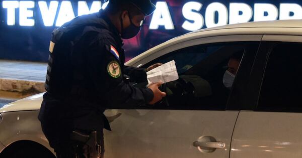 Diario HOY | Imputan a conductor ebrio y su pareja por intento de soborno a policías