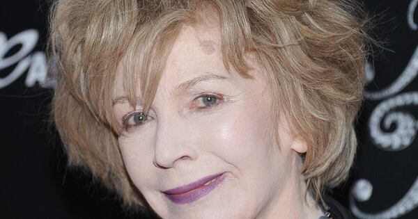 La Nación / Falleció la escritora irlandesa Edna O’Brien a los 93 años