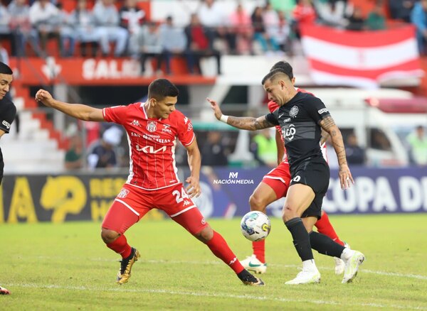 Versus / Gusto a poco para Olimpia en polémico empate con General Caballero en Mallorquín