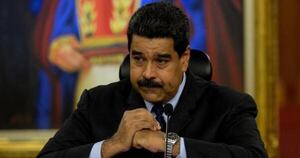La Nación / En la frontera con Colombia, venezolanos votan bajo el peso de la migración