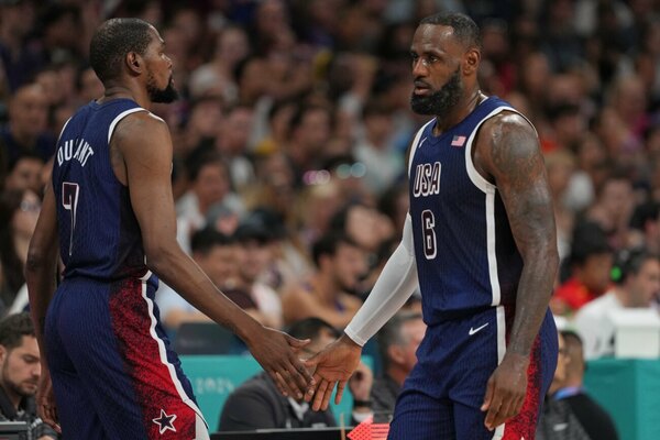 Versus / Durant y James reducen a Jokic, el Team USA toma impulso hacia el oro