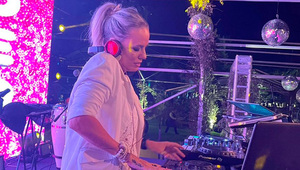 Lole Romero, la DJ del momento que lee la pista y musicaliza eventos exclusivos