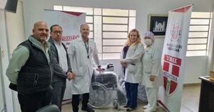 La Nación / Entregan mobiliarios a Hospital B. Obrero