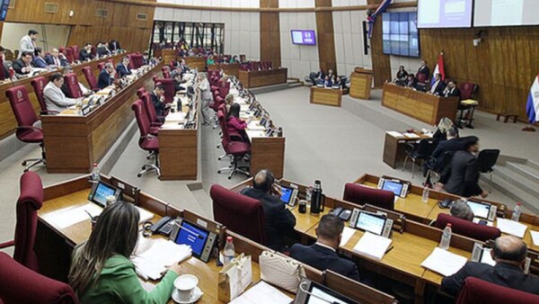 Exigen transparencia, pero bloquean mayor control a entes públicos