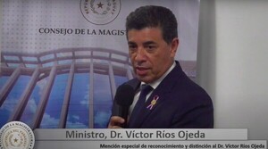 Víctor Ríos apuesta por definir un perfil para abogados de mejor calidad 
