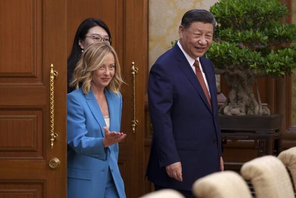Primera ministra de Italia llega a Pekín con una declaración sobre el rol global de China - Mundo - ABC Color