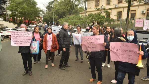 Director del Incán niega la falta de fármacos oncológicos y alude mayor demanda de pacientes