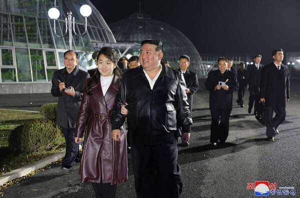 Corea del Norte podría tener una presidenta: quién es la “Hyangdo” Kim Ju Ae - Mundo - ABC Color