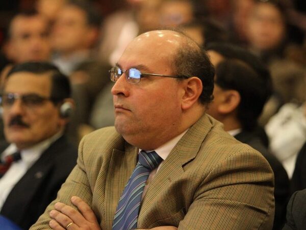 Al "grado de inversión" hay que sumar buenas políticas - Portal Digital Cáritas Universidad Católica
