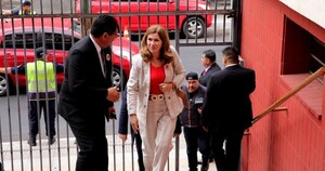 Los gremios apuran a Barán por un aumento salarial en medio de la crisis en Salud