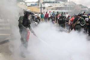 Cacerolas retumban en Caracas contra proclamación de Maduro - Mundo - ABC Color