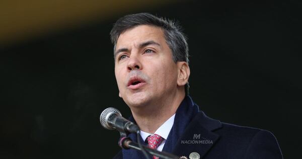 La Nación / Peña recuerda que grado de inversión es logro entre gobiernos, pero que Abdo desaprovechó oportunidades