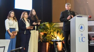 Importante congreso médico reunió a profesionales de la salud y estudiantes