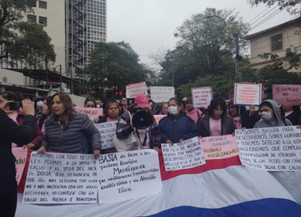 Vaesken critica al Gobierno por falta de respuestas a pacientes oncológicos - Portal Digital Cáritas Universidad Católica