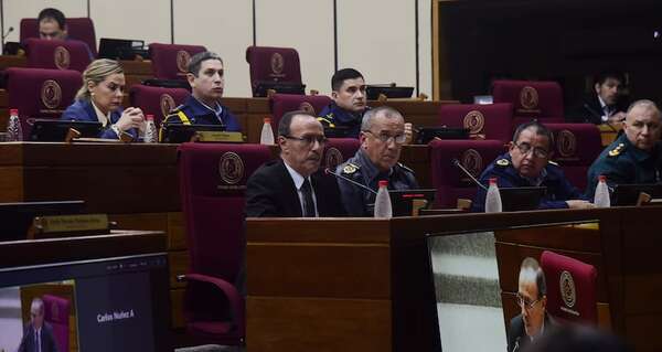 Los Tucano serán escoltas de narconaves y no hay plan de “derribo”, dice el Gobierno - Política - ABC Color