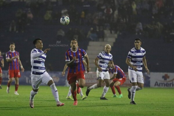 Versus / Cerro Porteño quedó sin luz en Pedro Juan Caballero y empató ante 2 de Mayo