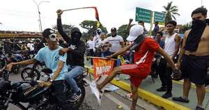 La Nación / Venezolanos protestan en las calles y se desata una crisis diplomática