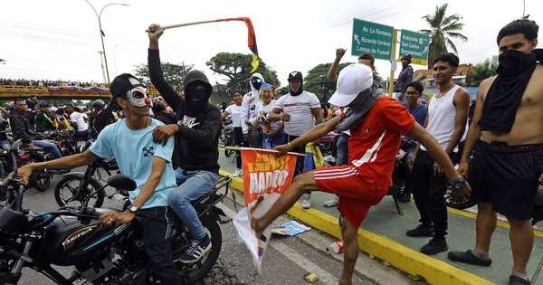 La Nación / Venezolanos protestan en las calles y se desata una crisis diplomática