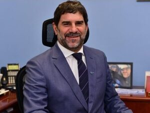 Raúl Doria renuncia al cargo de director del Instituto Nacional del Cáncer · Radio Monumental 1080 AM
