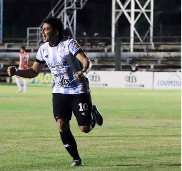 Un triplete de Lito Duarte devolvió la sonrisa a Guaireña en la Intermedia | DIARIO PRIMERA PLANA