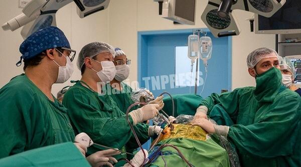Una hija dona riñón a su padre: Primer trasplante renal con donante vivo en hospital de C. del Este – Diario TNPRESS