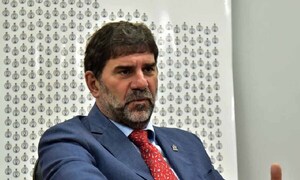 Crisis en el Incán: Director renuncia tras intervención y protestas de pacientes oncológicos – Prensa 5
