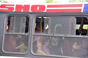 Reforma del transporte público genera tensiones entre gremios y gobierno