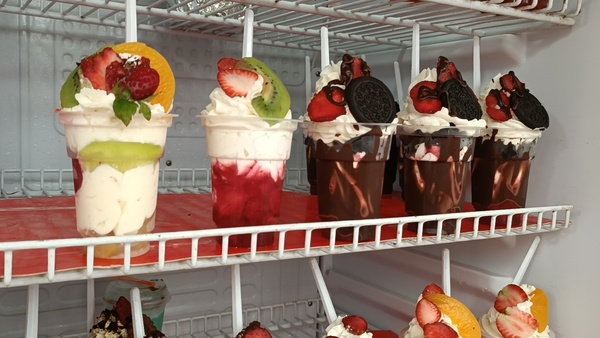 Expo Frutilla Areguá deslumbra en la Plaza Pinedo de Concepción