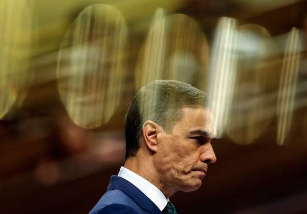Jefe de Gobierno de España declara por un caso en el que investigan a su esposa - Mundo - ABC Color