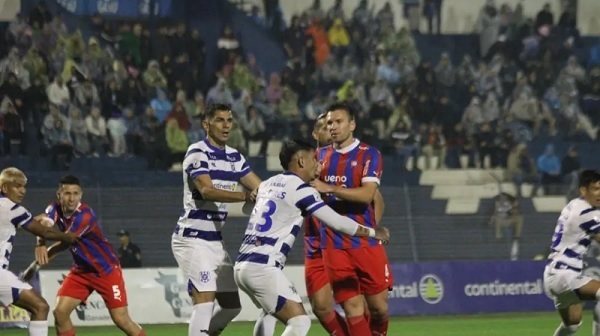 ¡Apagón y empate! Cerro Porteño tropieza en la noche pedrojuanina