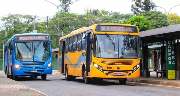 Las motocicletas van reemplazando al servicio de buses en Foz de Yguazú - La Clave