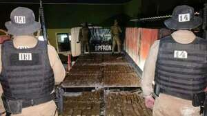 Detienen en Brasil a camionero paraguayo con 2,4 toneladas de marihuana - ABC en el Este - ABC Color