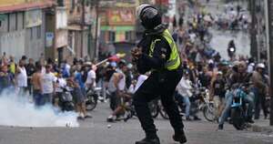 Diario HOY | Movilización masiva en Venezuela  interpela a militares: ‘ser o no ser’ demócratas
