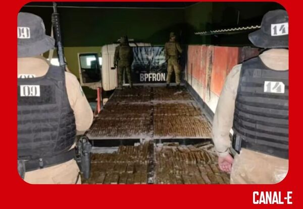 CAMIÓN QUE IBA DE PARAGUAY A BRASIL ES RETENIDO POR LLEVAR 2 TONELADAS DE MARIHUANA