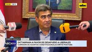 Video: Dictaminan a favor de desafuero a liberales   - ABC Noticias - ABC Color