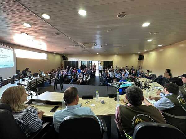 Agricultores exigen aclarar acción del SENAVE y MADES - La Clave