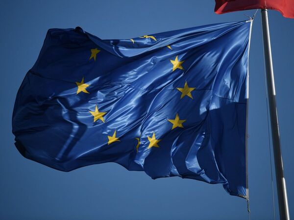 El PIB volvi贸 a crecer un 0,3% en la eurozona y en la UE en el segundo trimestre del a帽o - Revista PLUS