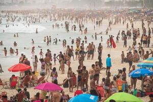 Brasil tiene ingresos r茅cord por turismo internacional en el primer semestre - Revista PLUS