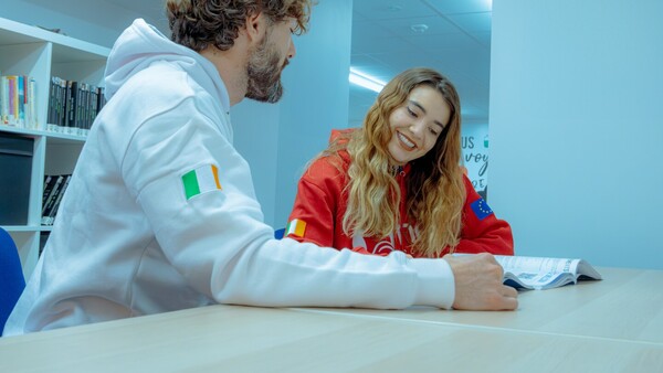 Sortearán 400 becas para estudiar inglés en Irlanda