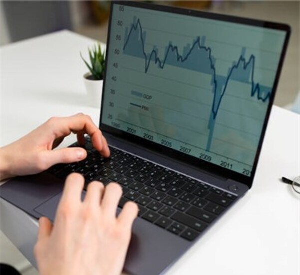 Econometría - MarketData