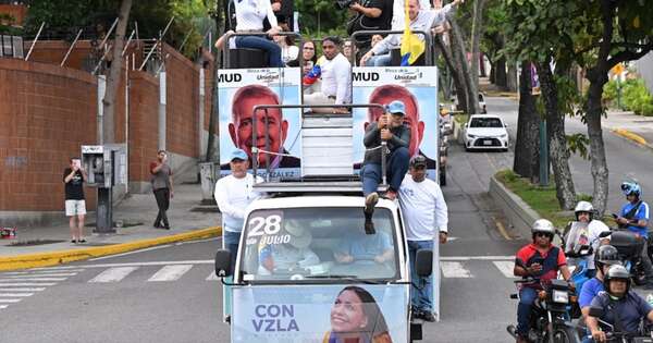 La Nación / Costa Rica ofrece asilo político a Edmundo González y María Corina Machado