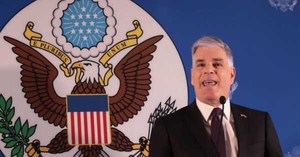 Ostfield carga contra Esgaib y se posiciona con Peña y Biden sobre Venezuela