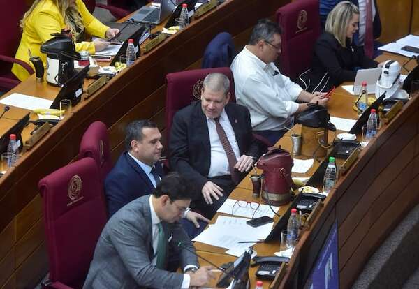 HC y aliados crearían hoy criticada comisión garrote - Política - ABC Color
