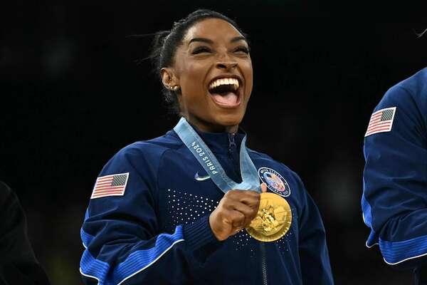 Gimnasia: Biles, primer oro en París - Polideportivo - ABC Color